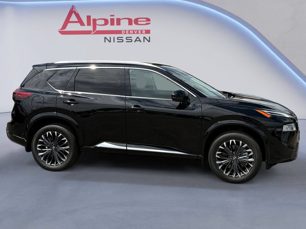 Used 2025 Nissan Rogue Platinum w/ Tech Package AWD/4WD image 6