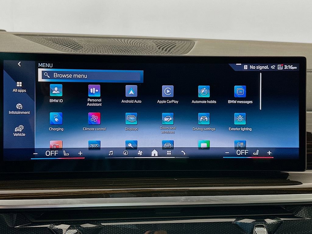 Used 2025 BMW X5 xDrive50e image 15