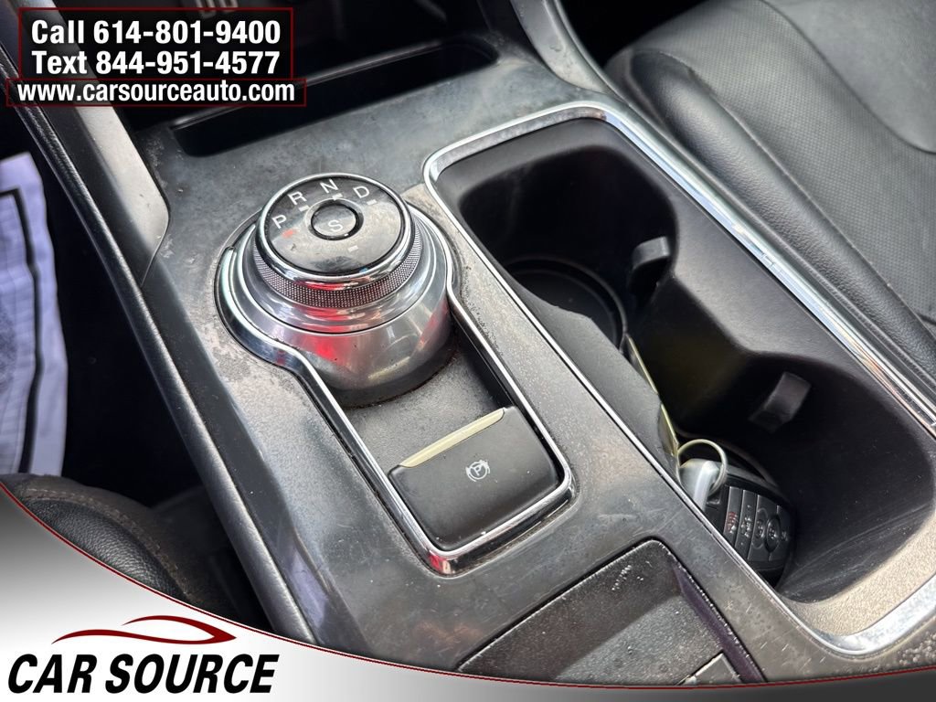 Used 2019 Ford Fusion Titanium image 12