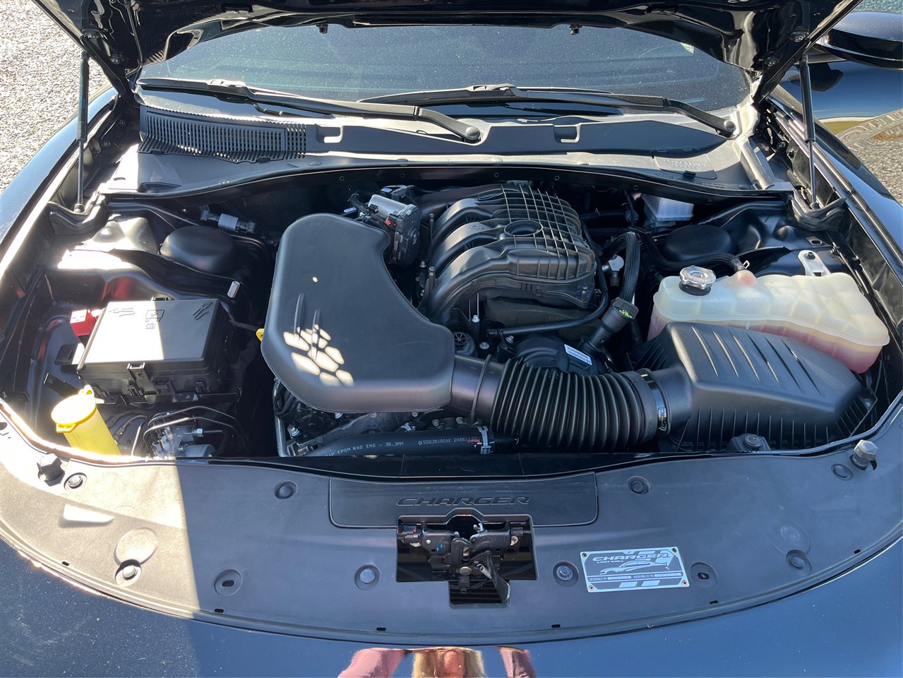 Used 2023 Dodge Charger SXT w/ Blacktop Package image 11