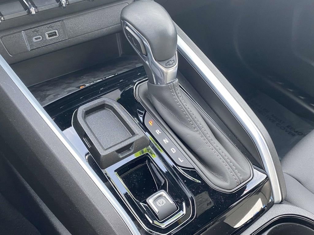 Used 2023 Chevrolet Colorado LT w/ LT Convenience Package III image 26