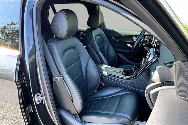 Used 2022 Mercedes-Benz GLC 300 4MATIC image 31