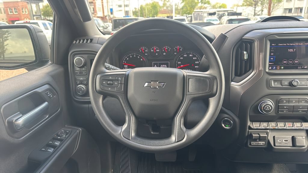 Used 2026 Chevrolet Silverado 1500 Custom Trail Boss AWD/4WD image 16