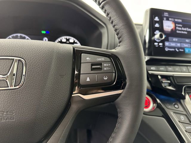 Used 2026 Honda Odyssey Touring image 14