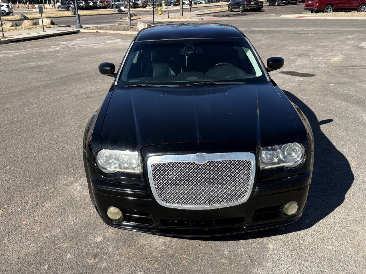 Used 2010 Chrysler 300 SRT8 w/ SRT Option Group II RWD image 4