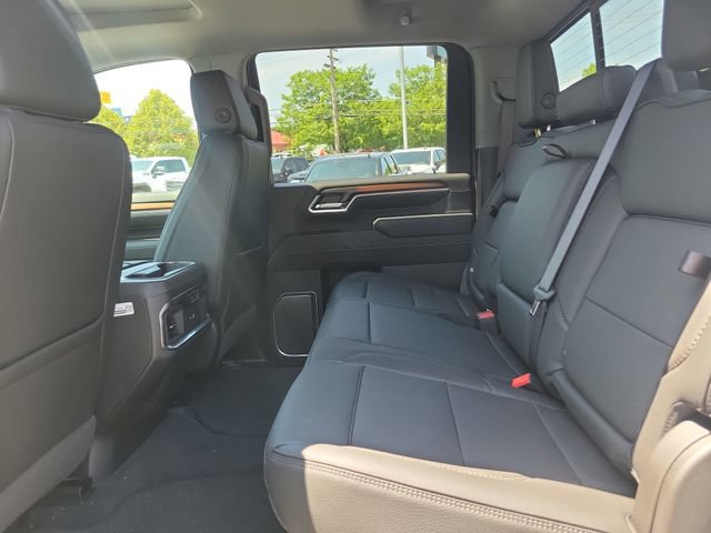 New 2026 GMC Sierra 2500 Denali w/ Denali Reserve Package AWD/4WD image 8