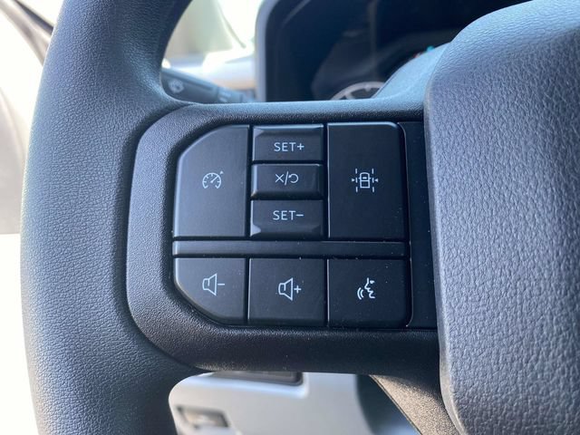 New 2026 Ford F550 4x4 Supercab Super Duty image 17
