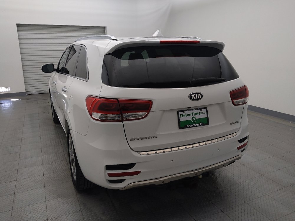 Used 2016 Kia Sorento SX image 6