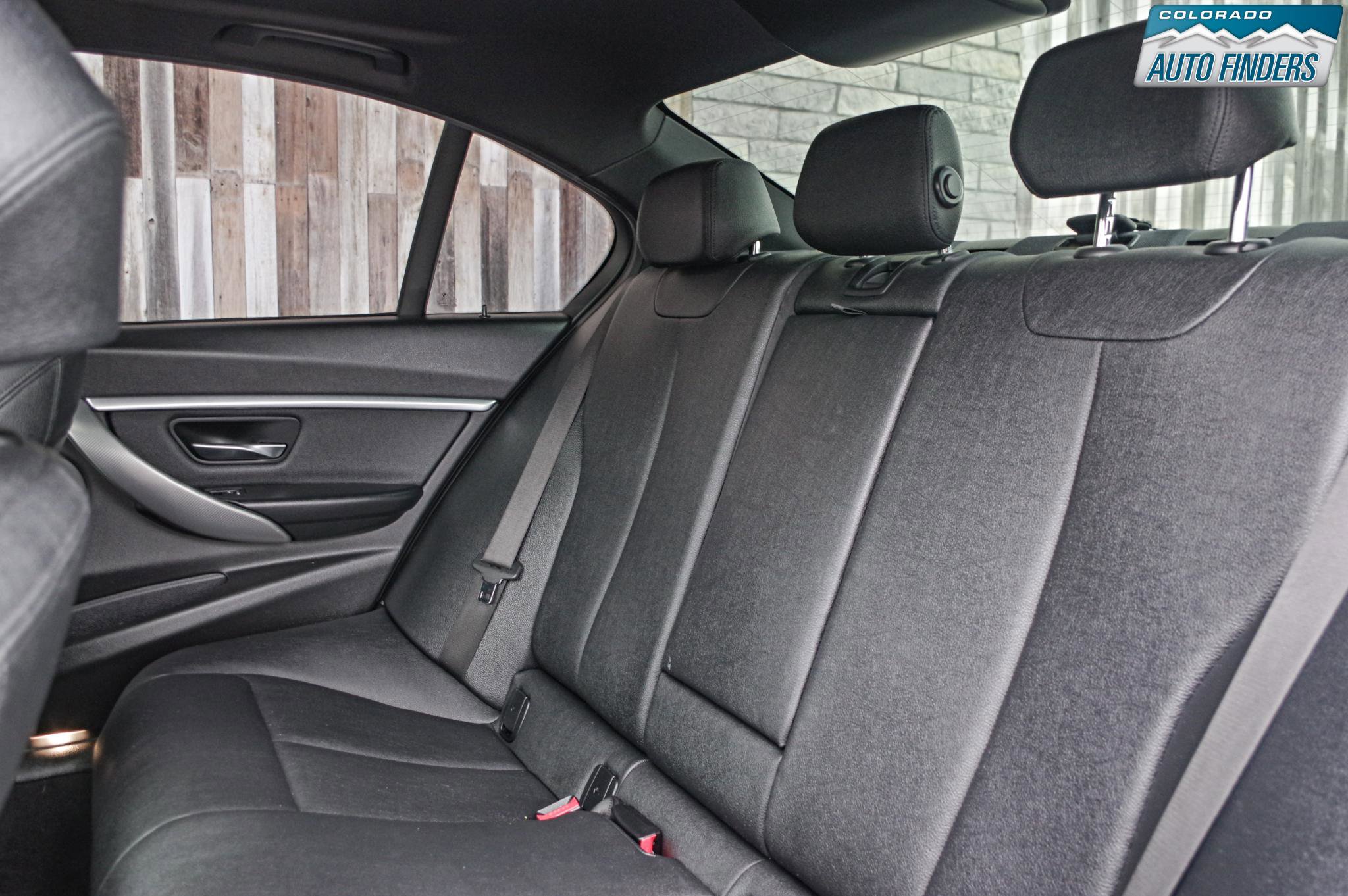 Used 2018 BMW 330i xDrive Sedan image 25
