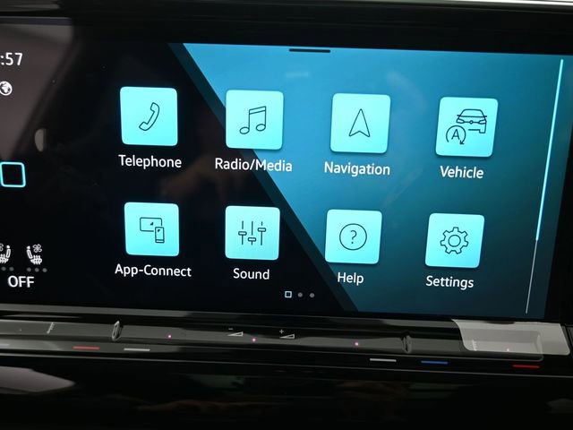 New 2026 Volkswagen Atlas SE image 4