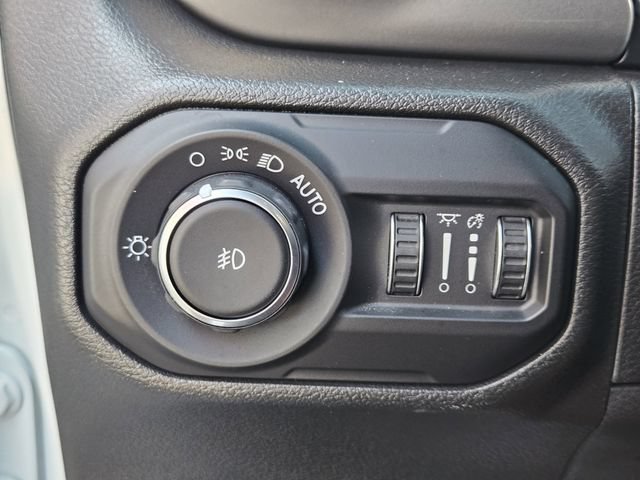 Used 2022 Jeep Wrangler Unlimited Sport AWD/4WD image 22