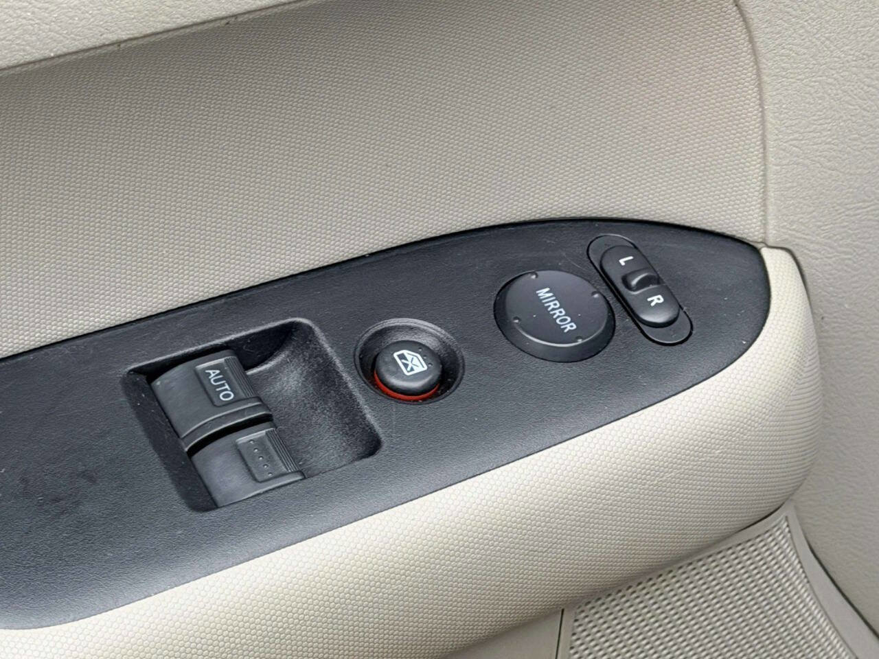 Used 2010 Honda Element EX image 16