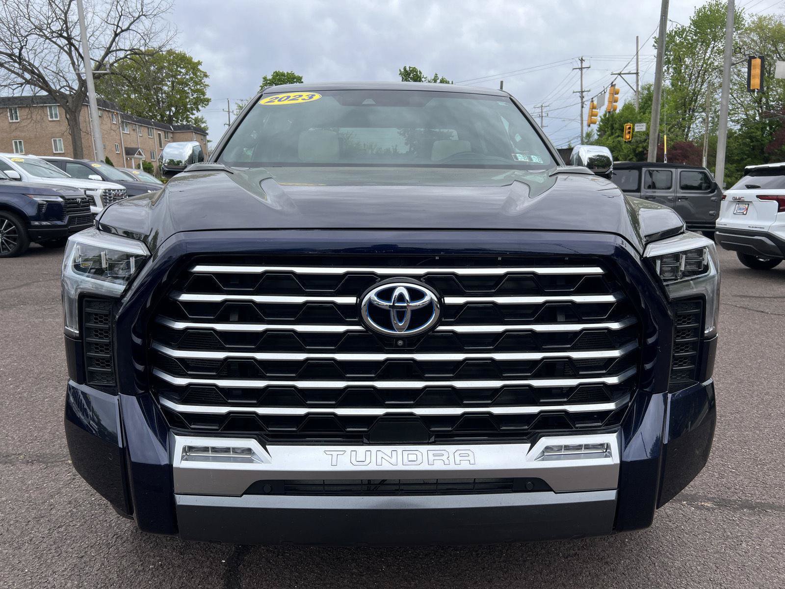 Used 2023 Toyota Tundra Capstone AWD/4WD image 2