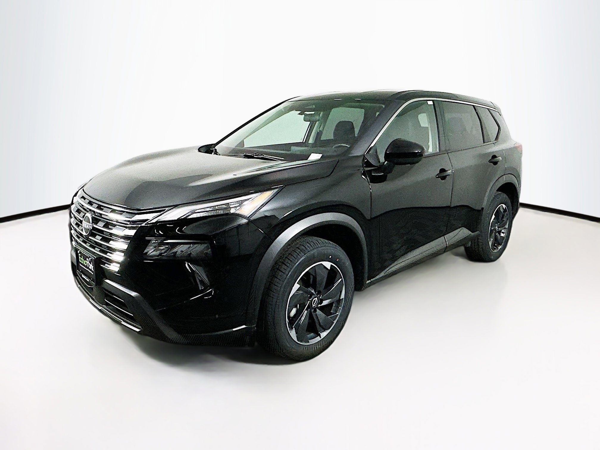 Used 2025 Nissan Rogue SV image 3