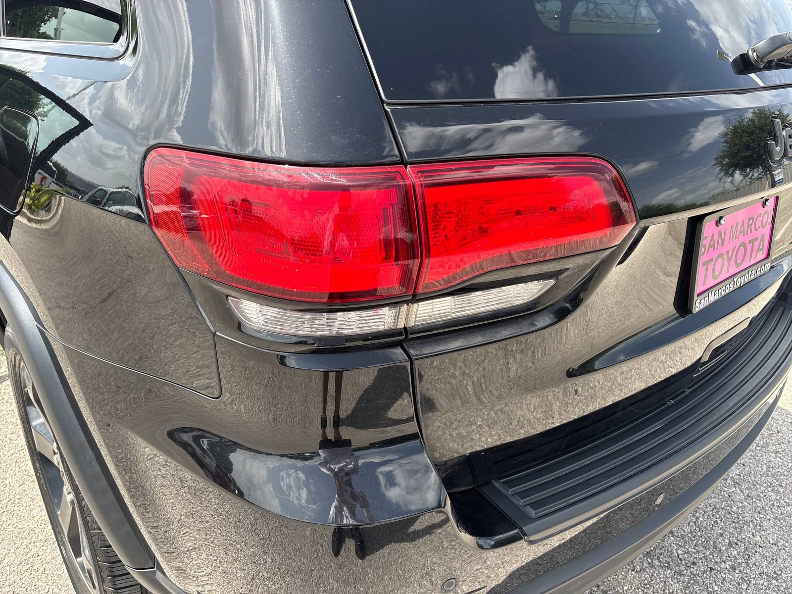 Used 2021 Jeep Grand Cherokee Freedom Edition RWD image 33