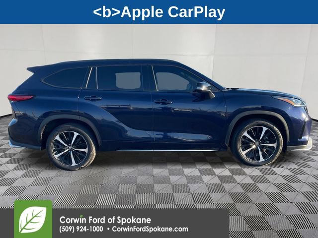 Used 2021 Toyota Highlander XSE image 10