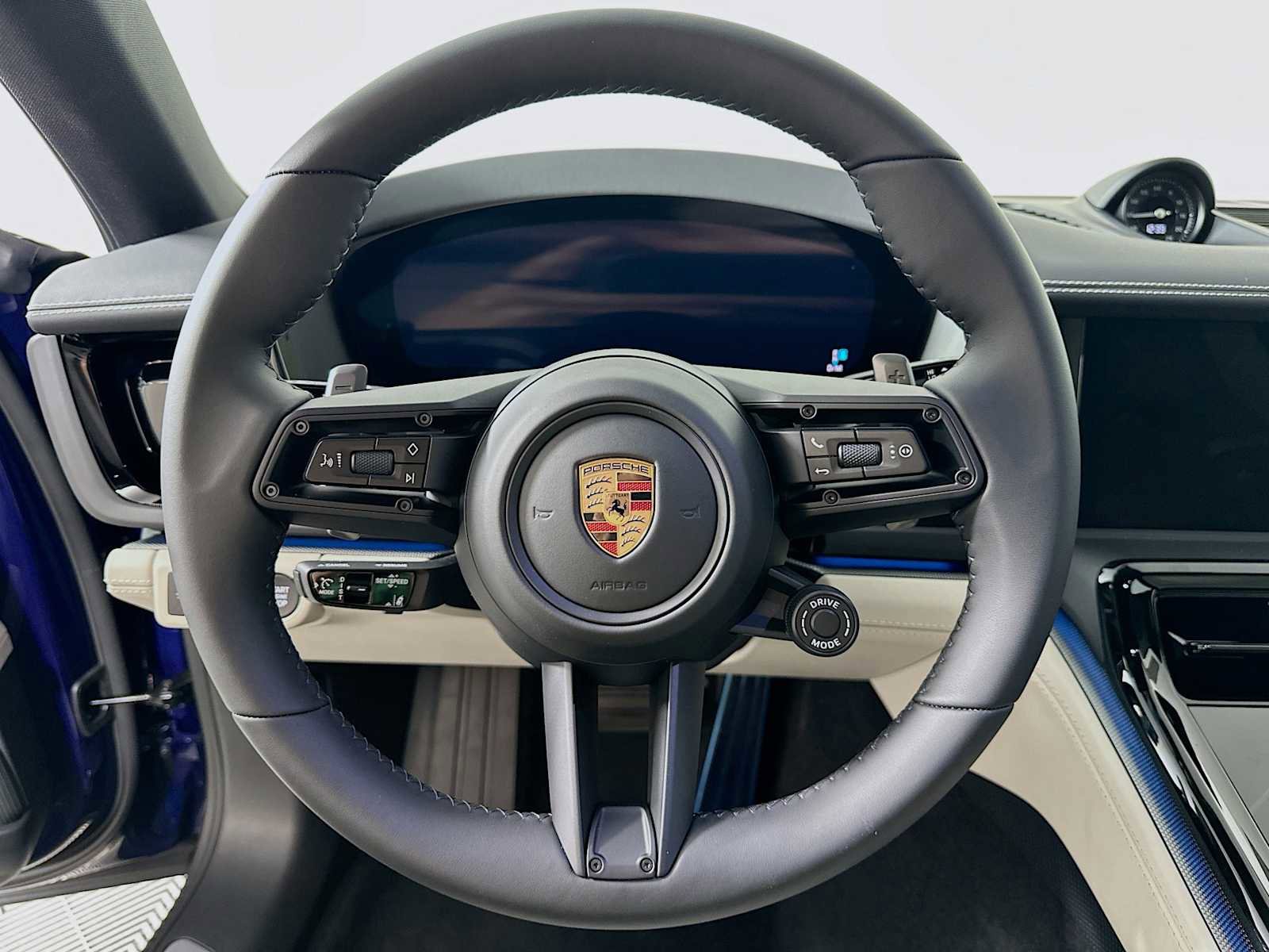 New 2026 Porsche Panamera 4 image 14