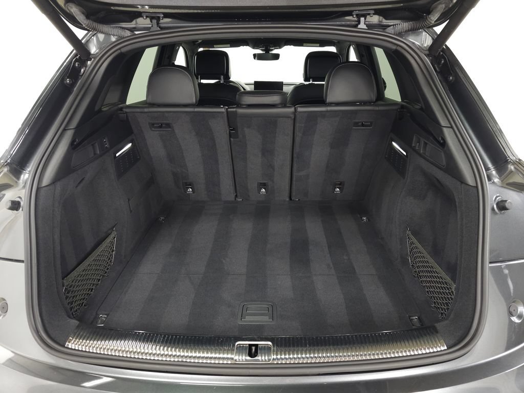 Used 2021 Audi SQ5 Prestige w/ Prestige Package AWD/4WD image 6