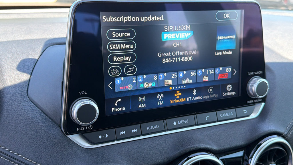 Used 2023 Nissan Sentra SV FWD image 15