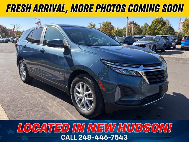Used 2024 Chevrolet Equinox LT w/ LPO, Floor Liner Package FWD image 4