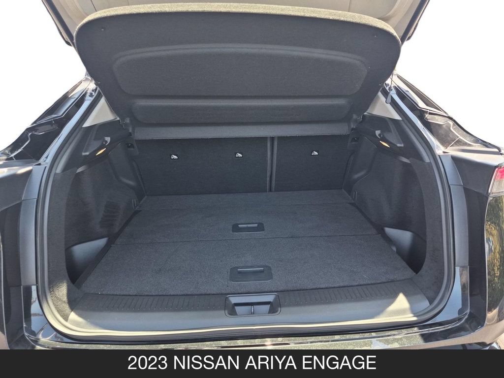 Used 2023 Nissan Ariya AWD image 24