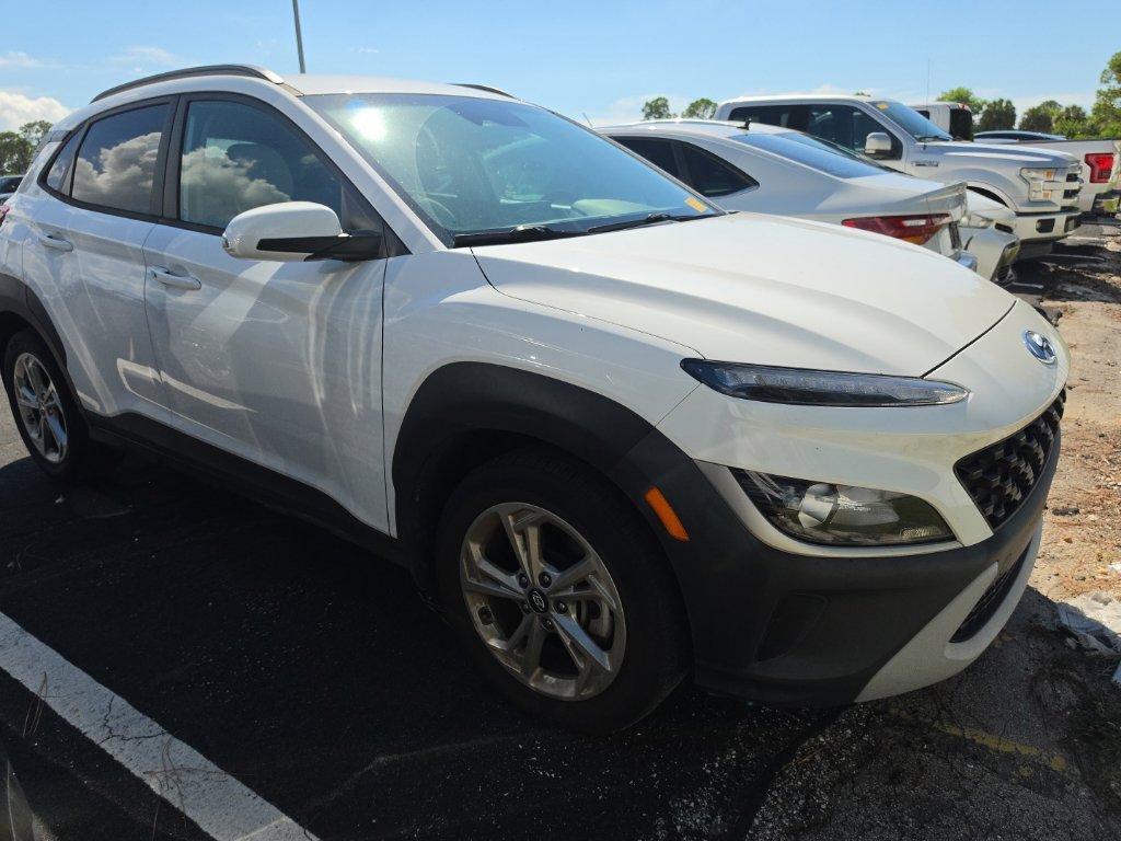 Used 2023 Hyundai Kona SEL w/ Cargo Package AWD/4WD image 3