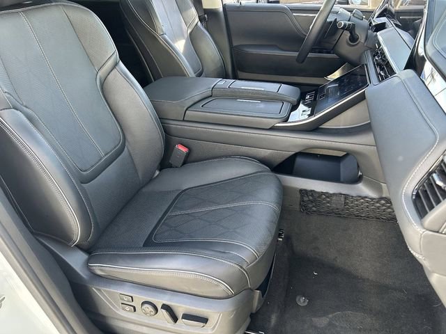 Certified 2025 INFINITI QX80 Sensory w/ Exterior Package AWD/4WD image 11