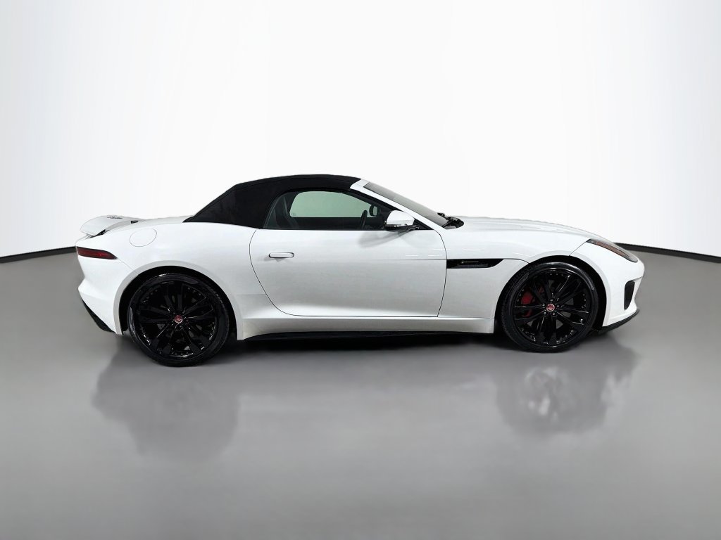 Used 2020 Jaguar F-TYPE R-Dynamic AWD/4WD image 4