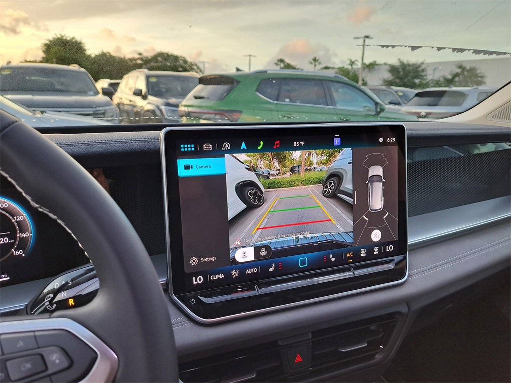 New 2026 Volkswagen Tiguan SE image 10