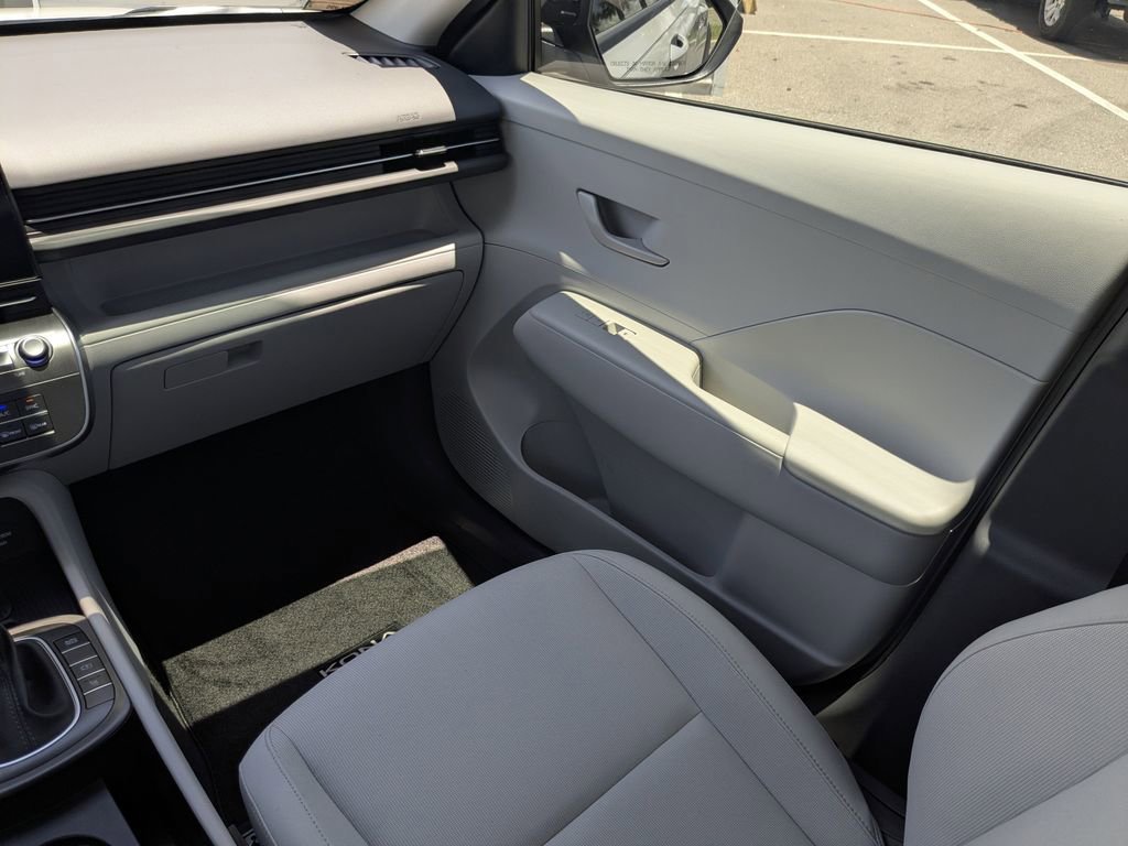 Used 2026 Hyundai Kona SEL Sport FWD image 20
