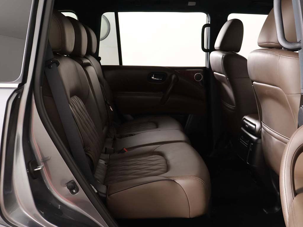 Used 2024 Nissan Armada Platinum image 36
