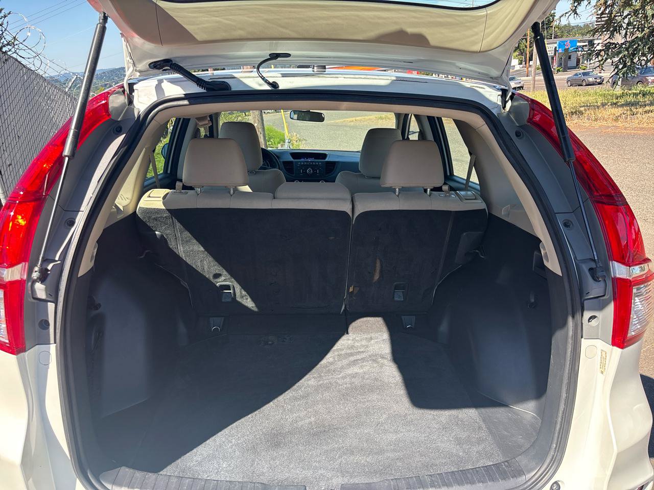 Used 2015 Honda CR-V LX image 27
