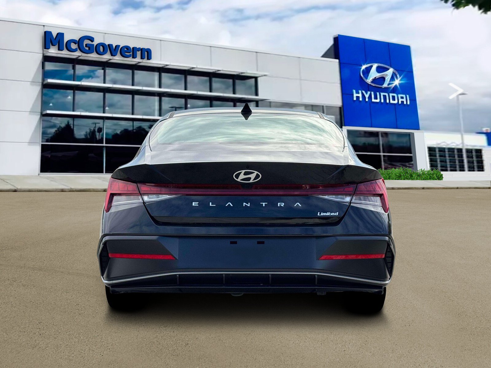 New 2026 Hyundai Elantra Limited FWD image 6
