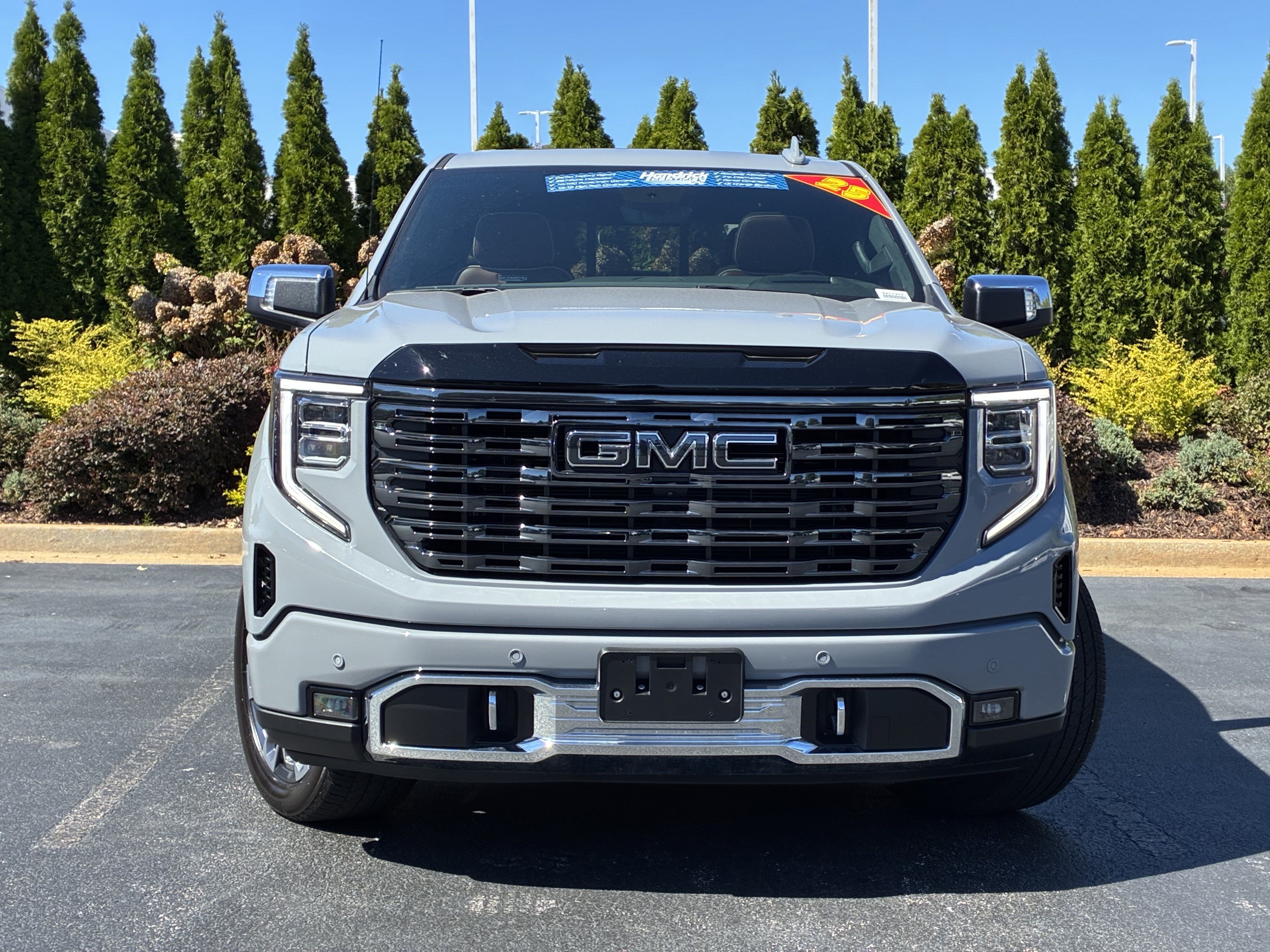Used 2025 GMC Sierra 1500 Denali Ultimate AWD/4WD image 5