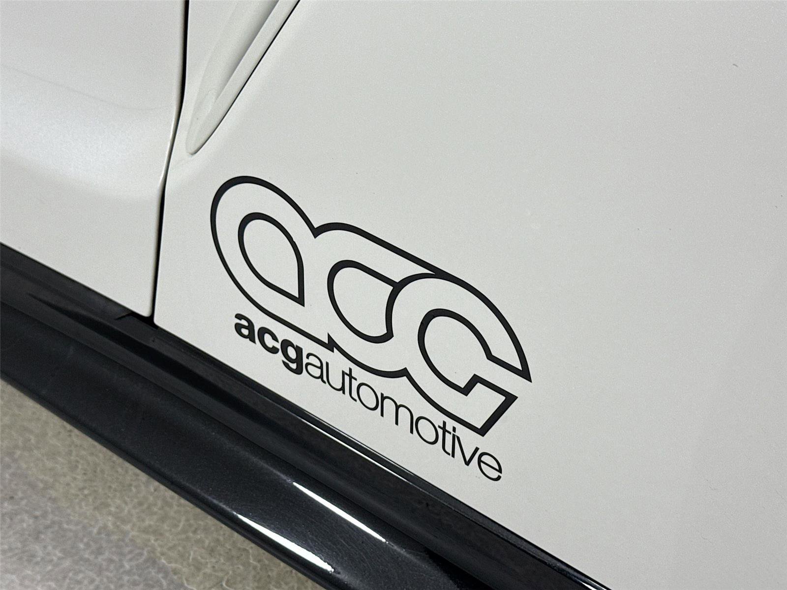 Used 2020 Nissan GT-R Premium image 32