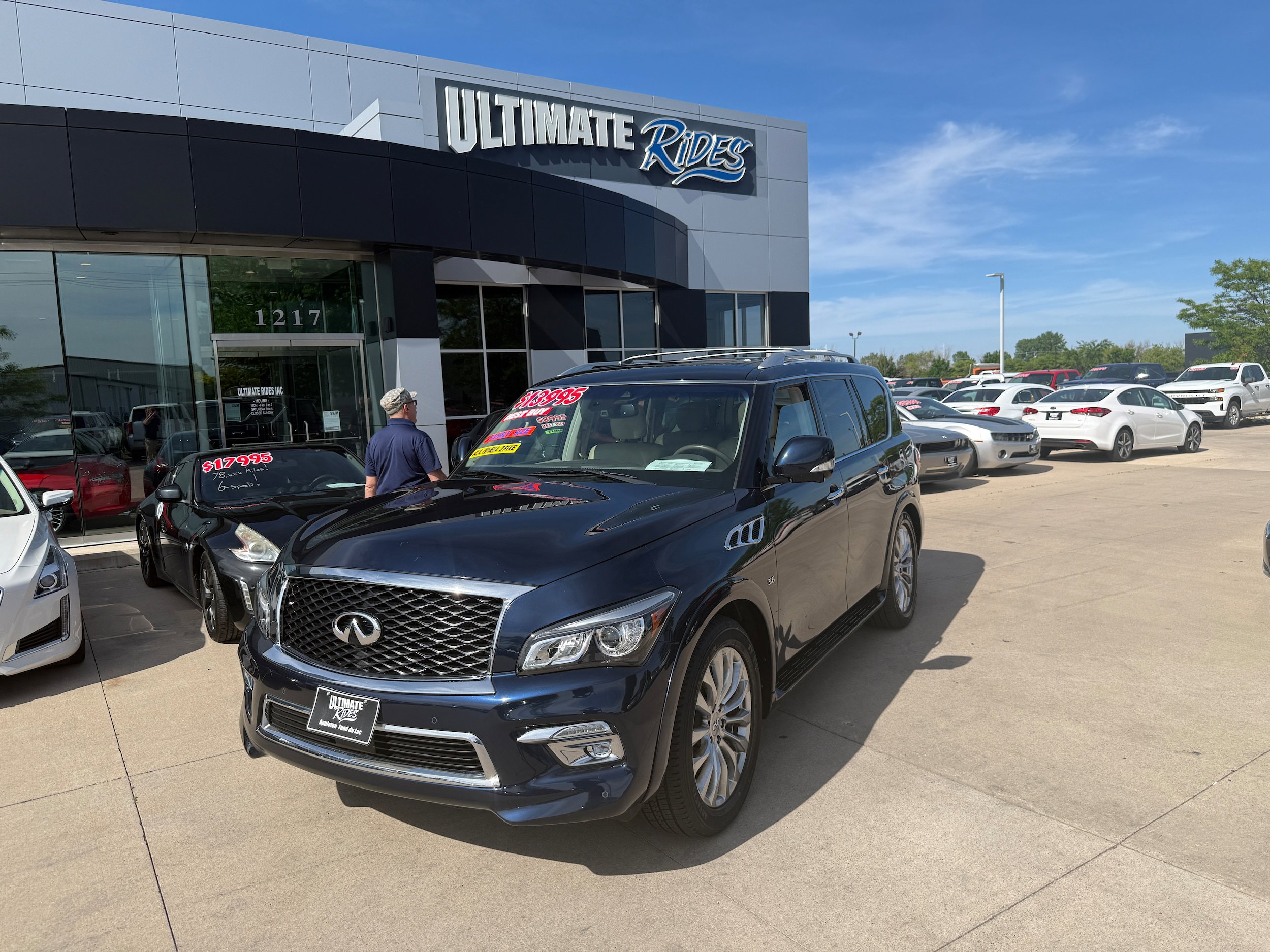 Used 2017 INFINITI QX80 4WD w/ Driver Assistance Package