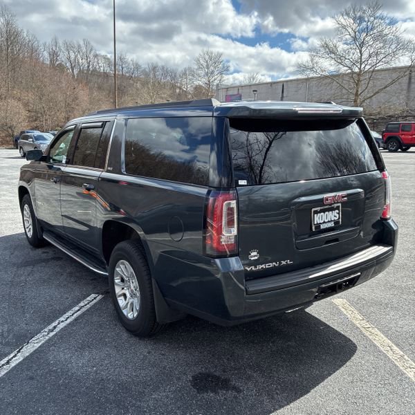 Used 2020 GMC Yukon XL SLT w/ Open Road Package image 2