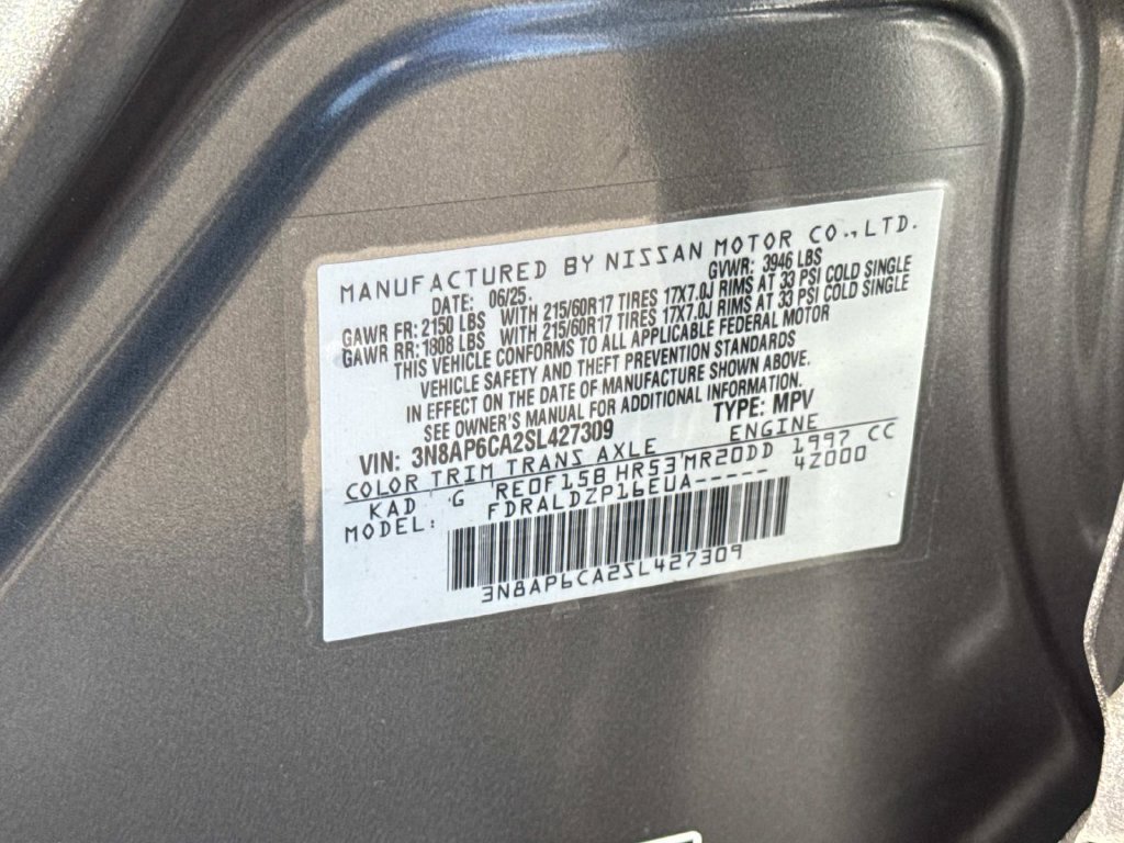 Used 2025 Nissan Kicks SV FWD image 17