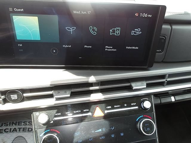 Certified 2026 Hyundai Santa Fe SE AWD/4WD image 18