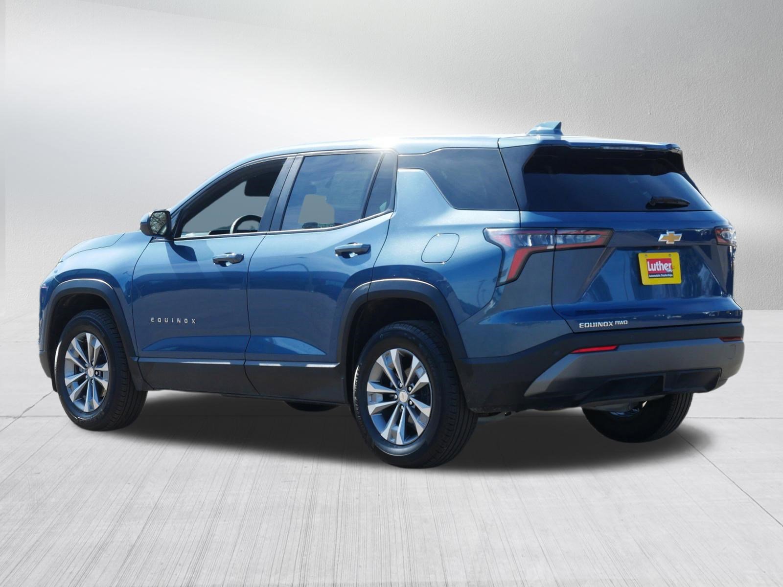 Used 2025 Chevrolet Equinox LT image 5