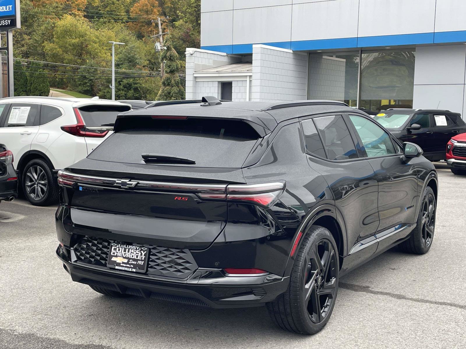Certified 2026 Chevrolet Equinox EV RS FWD image 3