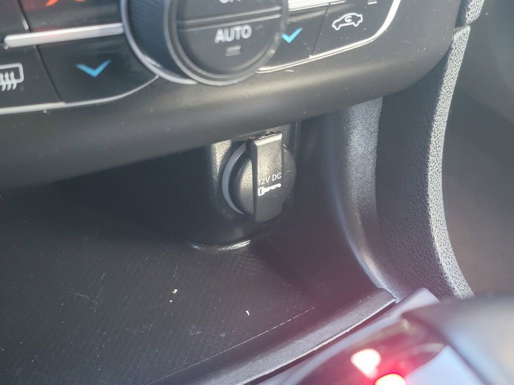 Certified 2022 Dodge Charger R/T w/ Blacktop Package image 30