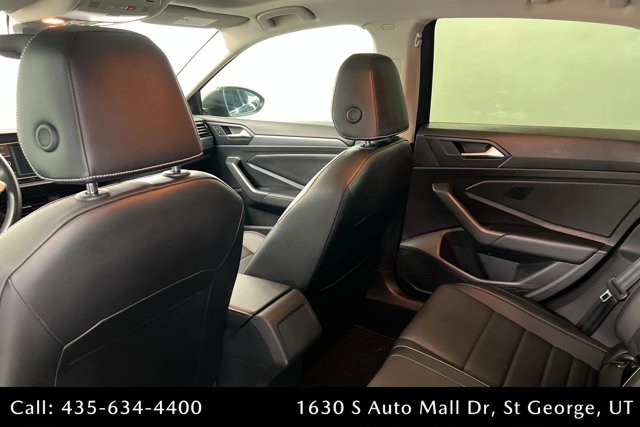 Used 2022 Volkswagen Jetta SE image 19
