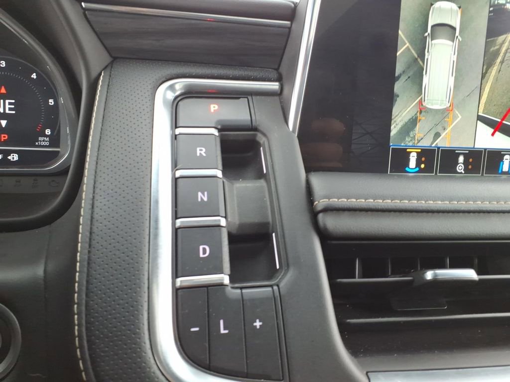 Used 2022 GMC Yukon SLT w/ SLT Premium Package AWD/4WD image 22