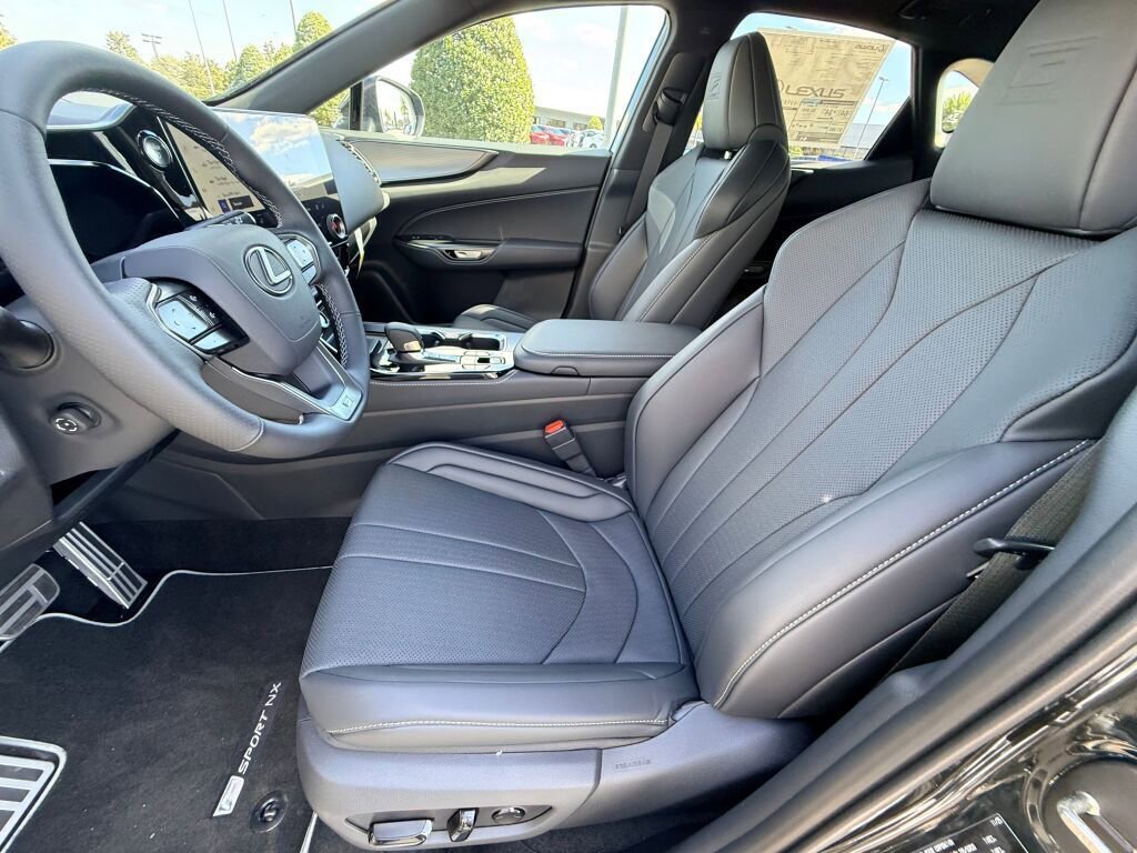 New 2026 Lexus NX 450h+ F Sport image 5