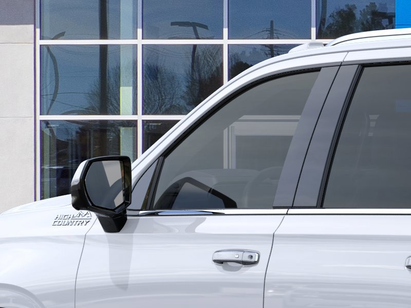 New 2026 Chevrolet Suburban High Country AWD/4WD image 14