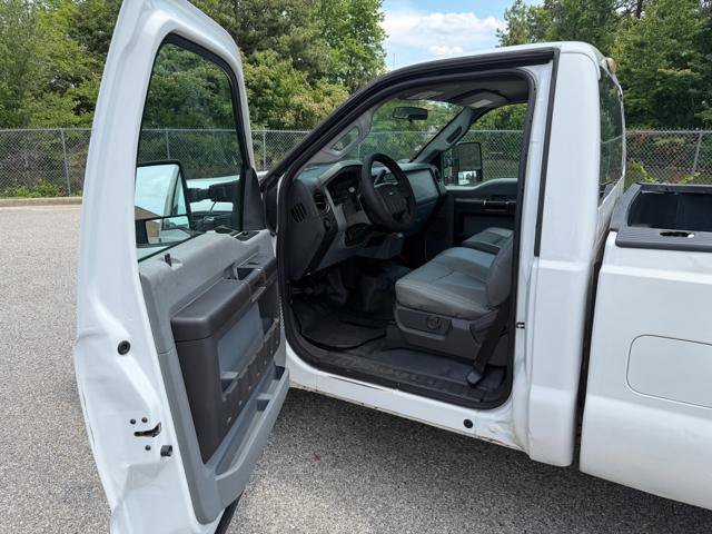 Used 2014 Ford F250 XL w/ Power Equipment Group RWD image 24