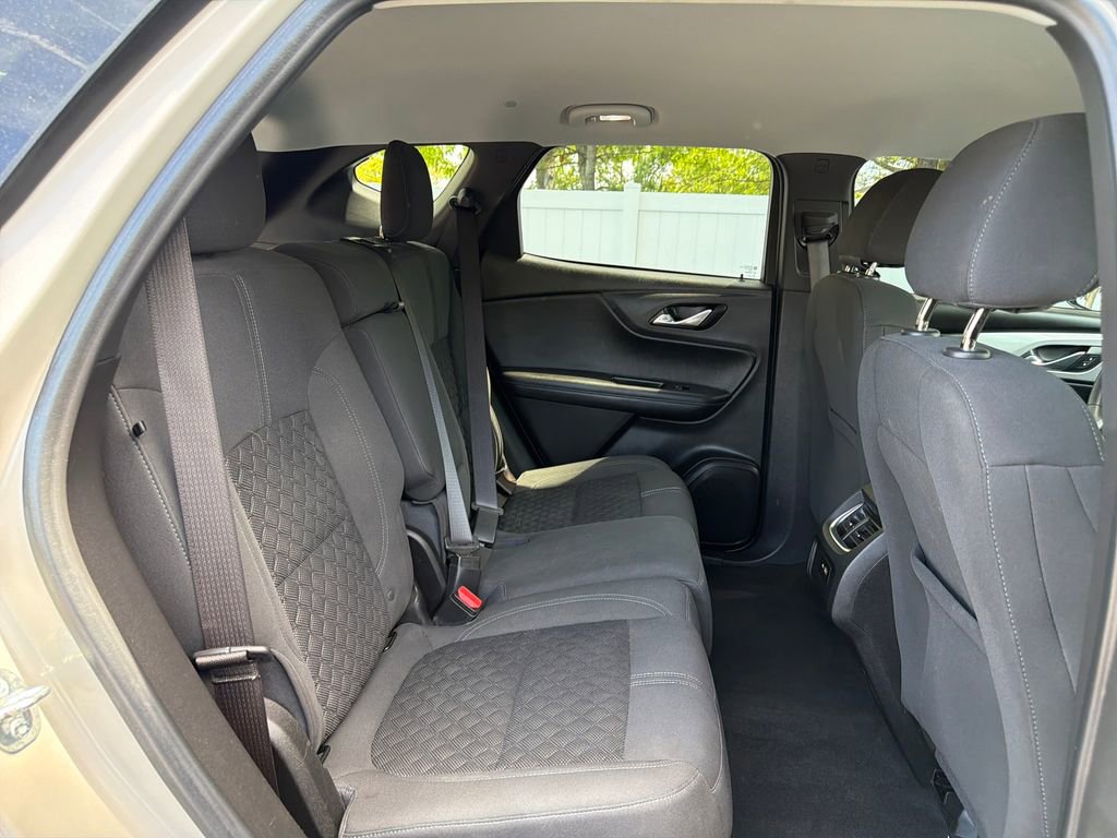 Used 2021 Chevrolet Blazer LT FWD image 47
