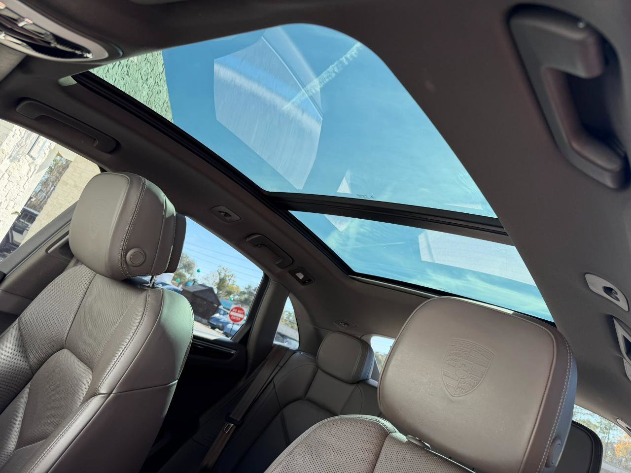 Used 2018 Porsche Macan S image 41