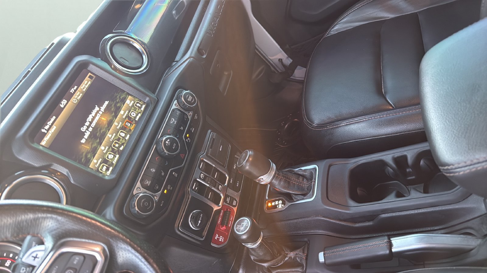 Used 2022 Jeep Wrangler Unlimited Rubicon AWD/4WD image 20